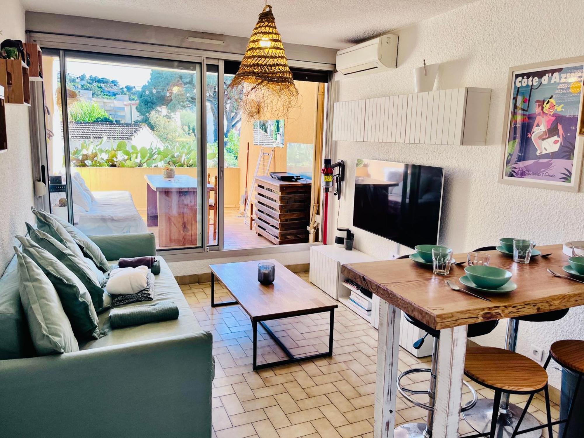 Cosy Deux Pieces Pour 4 Personnes En Centre Ville Classe Cavalaire-sur-Mer Ngoại thất bức ảnh